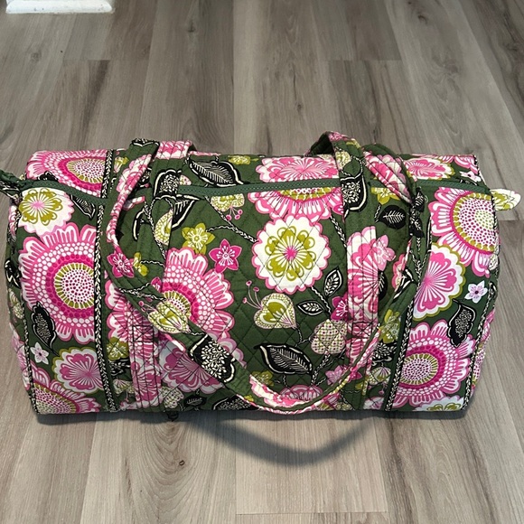 Vera bradley Floral Pink and Green Women's Bag - Picture 4 of 7